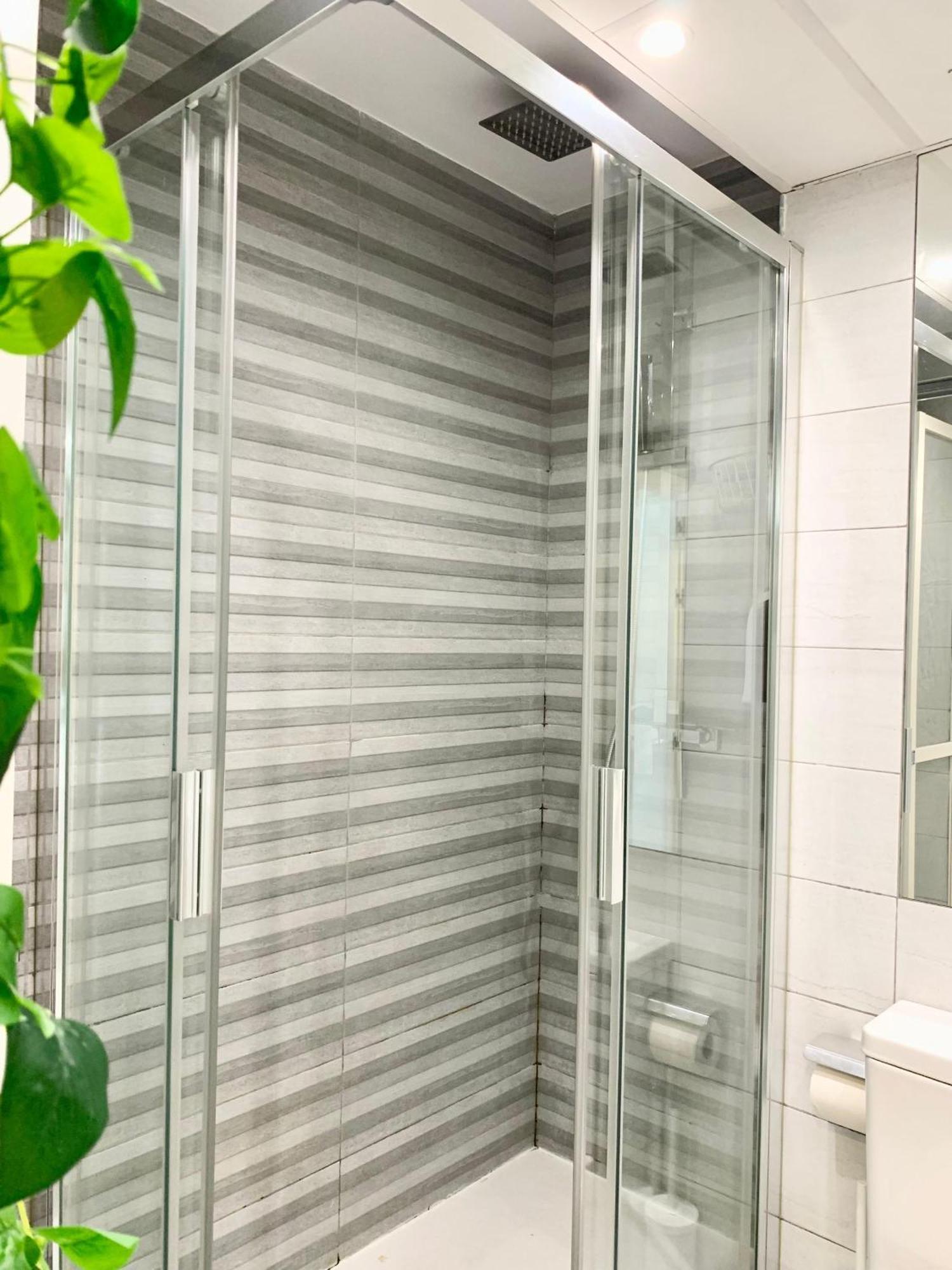 Apartamento Veleta Torremolinos Luaran gambar
